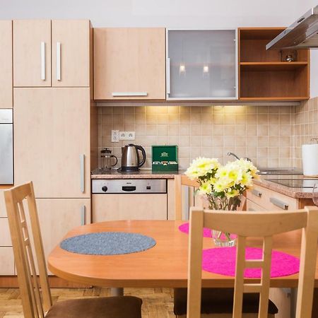 Apartament Avanti Краків Екстер'єр фото